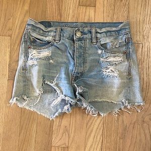 AE boyfriend shorts